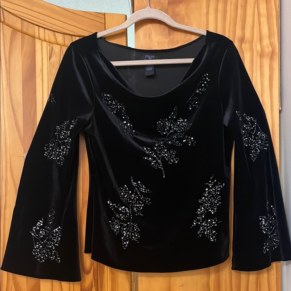PAVE BY EVA BLUE SEQUIN JEWEL VELVET BLOUSE WOMEN M BLACK TOP FLARE FAIRY-SLEEVE
